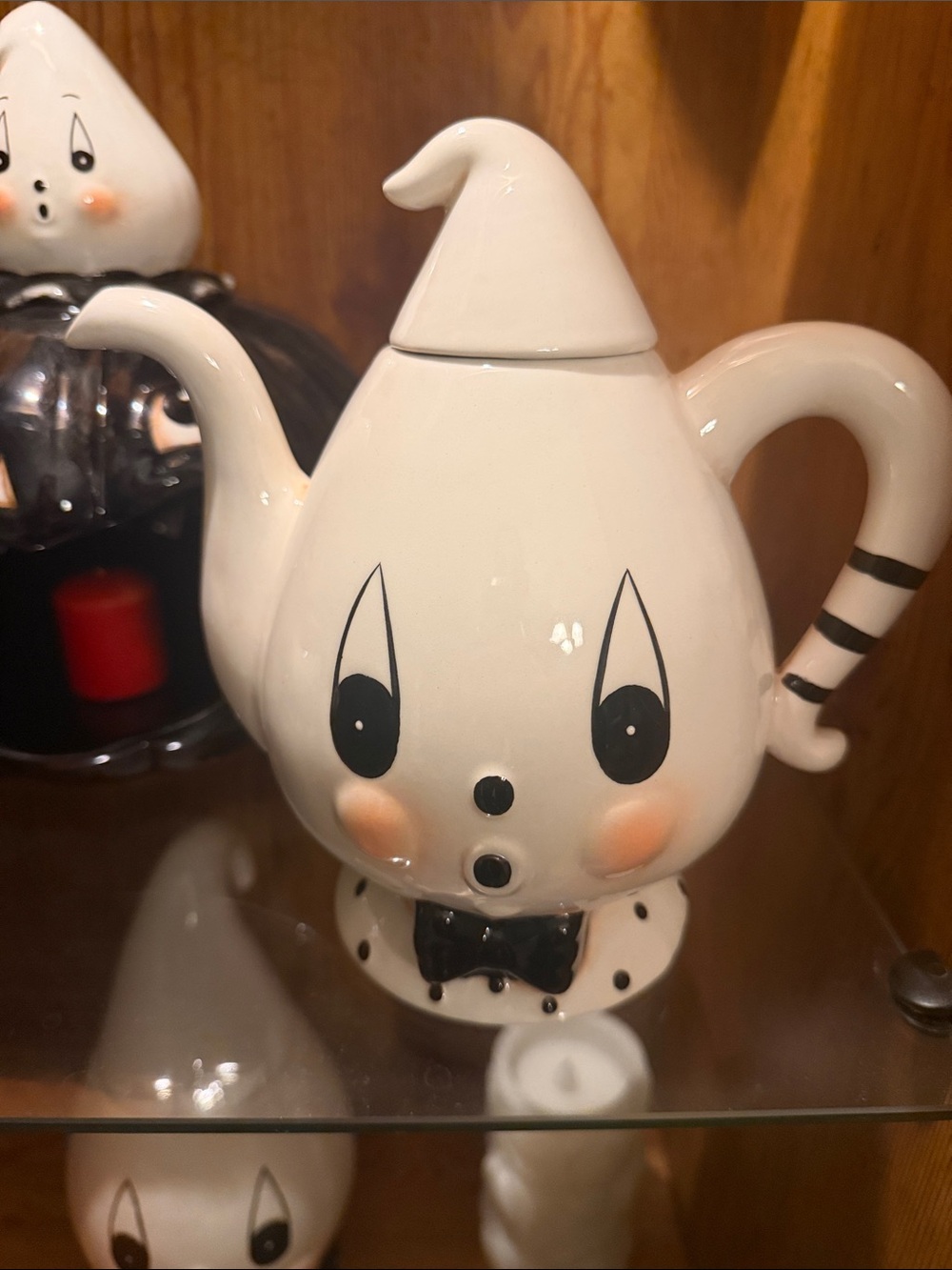 Johanna Parker Ghost Teapot with Black Accents New